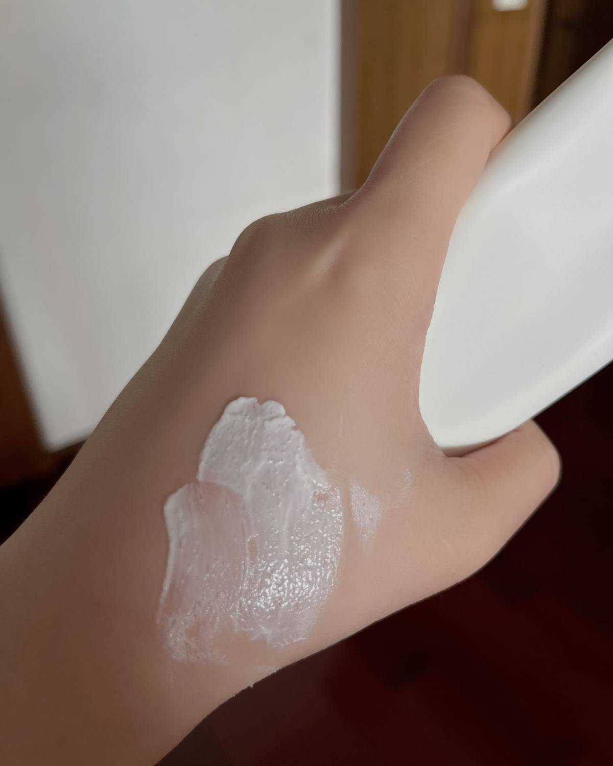 干皮的我对它是真爱💗， 特别是一到换季的时候， 每次上妆鼻