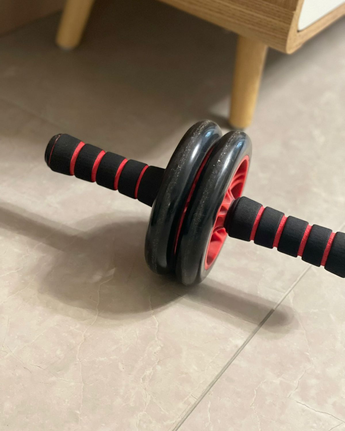 1️⃣ 家用拳击球。家属锻炼工具，没事打一打，挺解压的。 2