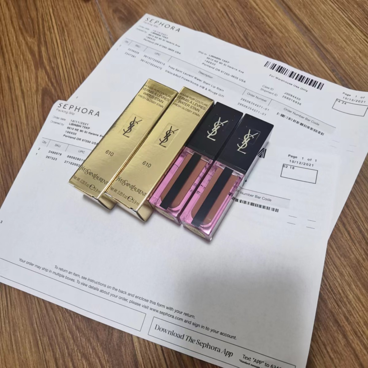 官方表示这款新唇釉添加了40%水精萃， 保证上嘴时的水光清透