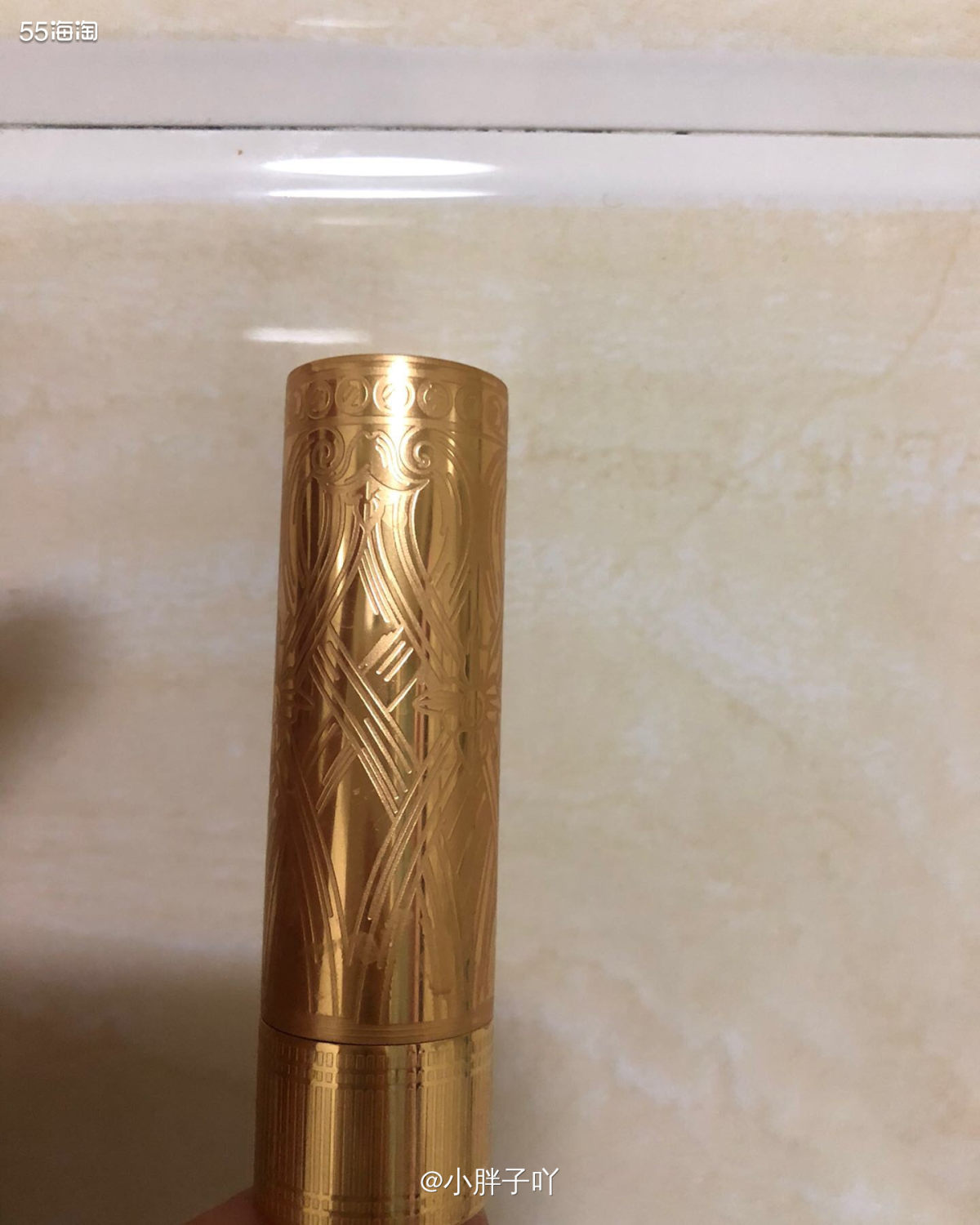 🫐说实话，这个口红也是我妈咪的🤣真的我妈咪的闲置口红有点