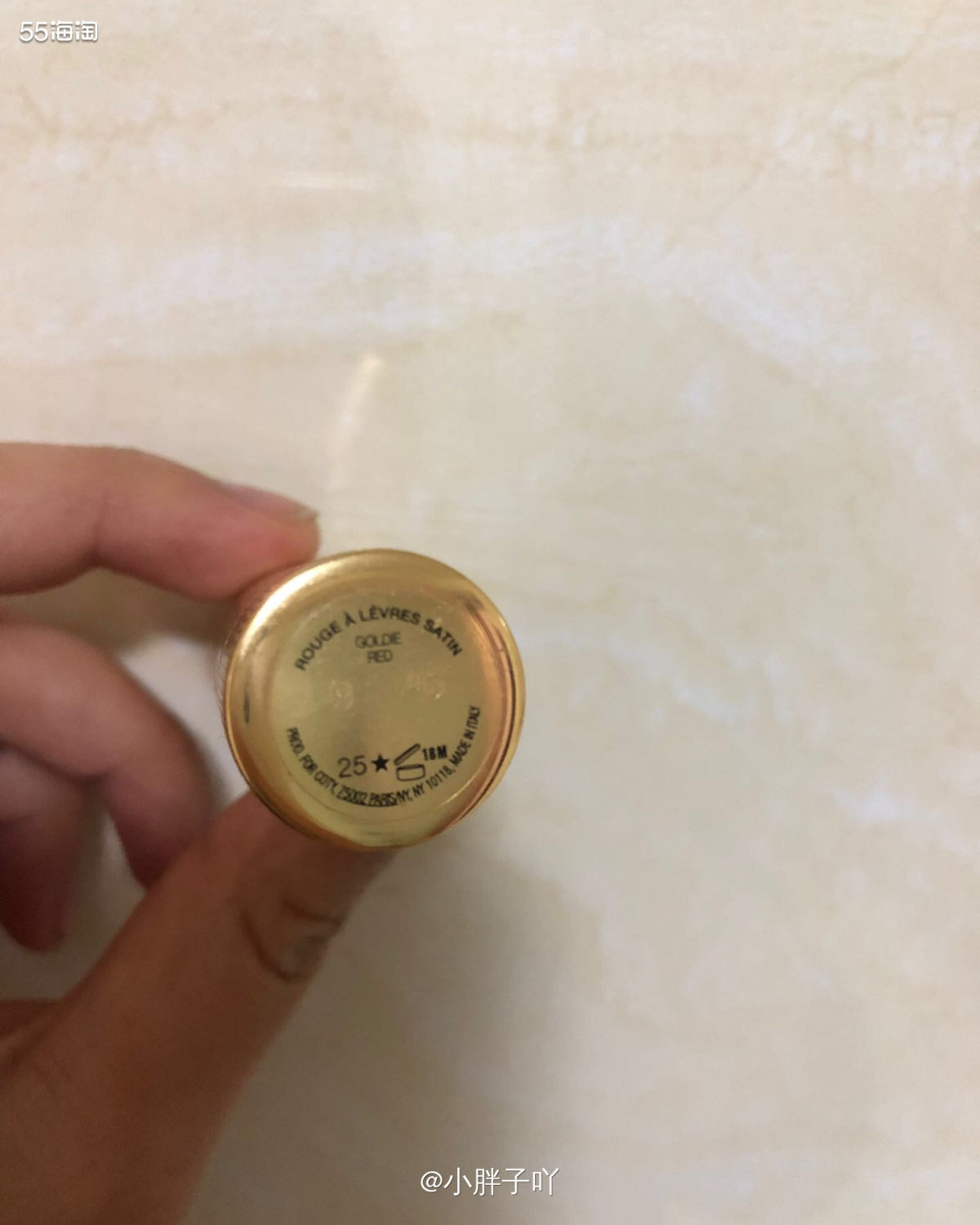 🫐说实话，这个口红也是我妈咪的🤣真的我妈咪的闲置口红有点