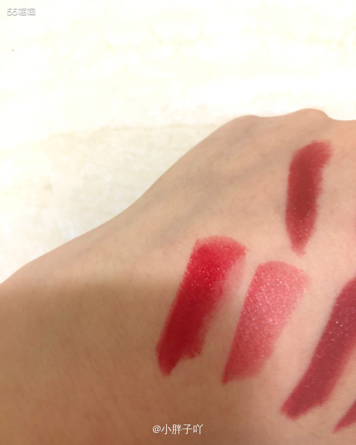 🫐说实话，这个口红也是我妈咪的🤣真的我妈咪的闲置口红有点