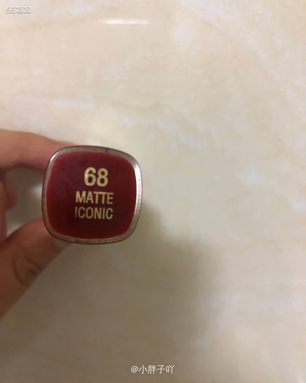 🤣一如既往地还是妈咪的口红，感谢妈咪这次给小胖子试色的机会
