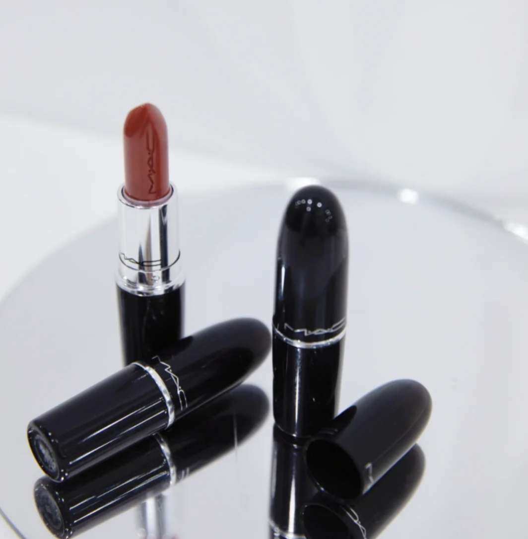 📢购买渠道：mac官网  📣购买产品：mac的唇釉997