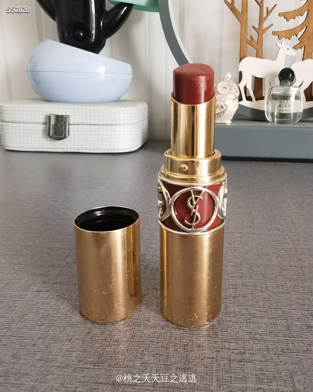 YSL圆管80，番茄枫糖色。真的是春天感的肉桂番茄色～橘色调