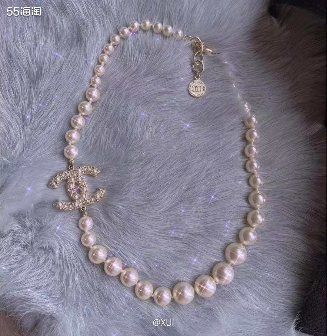 试问那个女生不想拥有一个香奈儿Chanel家的东西呢☺️包包