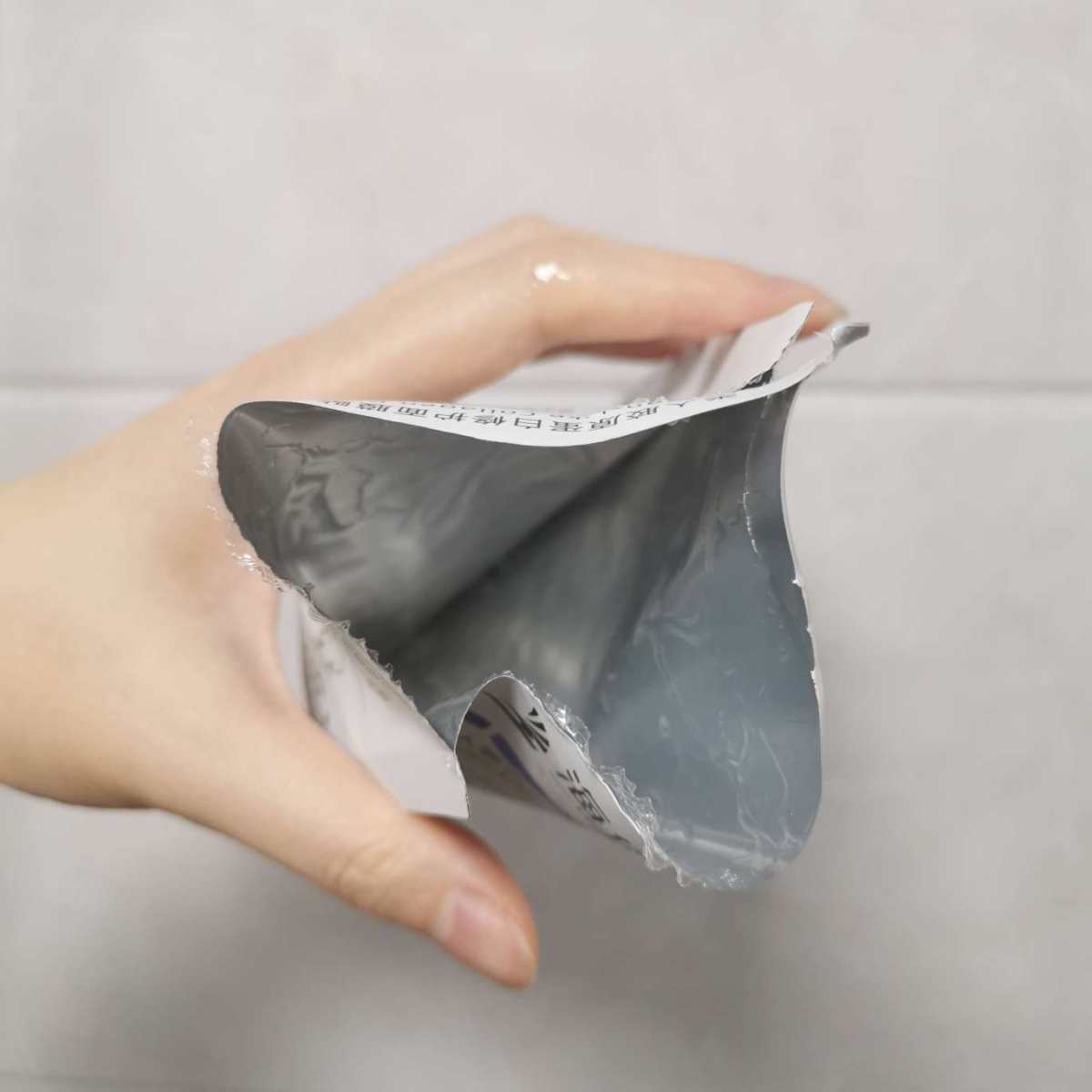 我每次清完痘痘，都会连续敷几天的这个海倍颜类人胶原蛋白敷料，