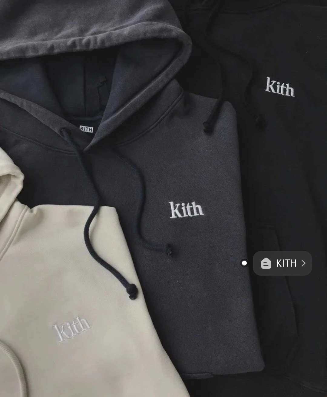 平常看了很多大品牌的卫衣吧，分享一个最近欧美很多的小众卫衣品