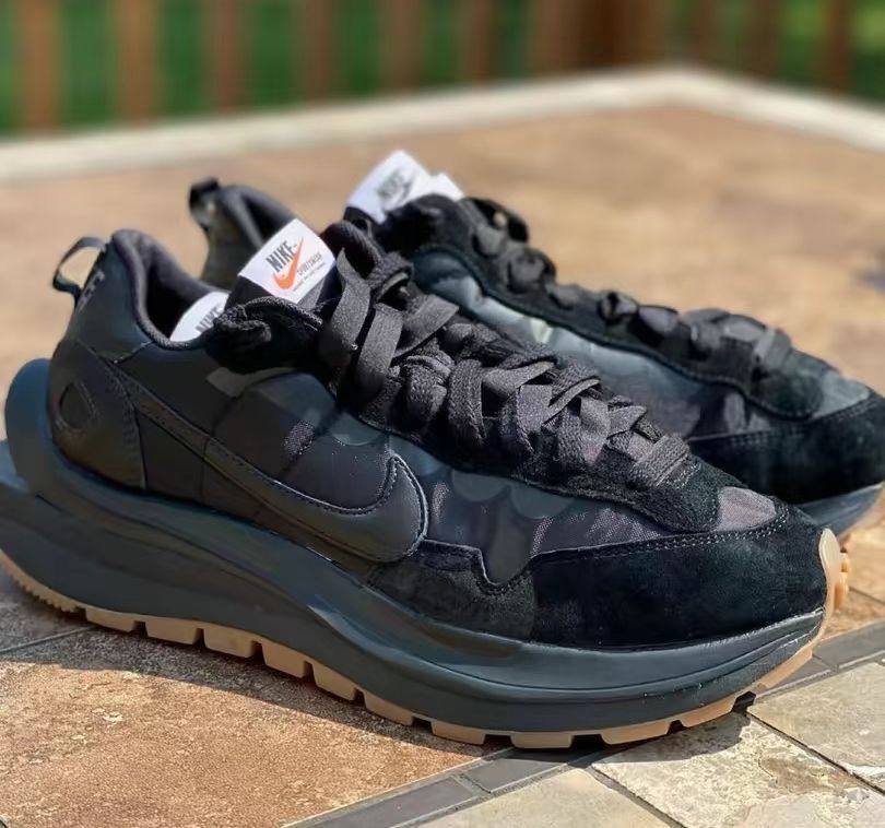 🌻Nike Vaporwaffle sacai 黑色黑生胶
