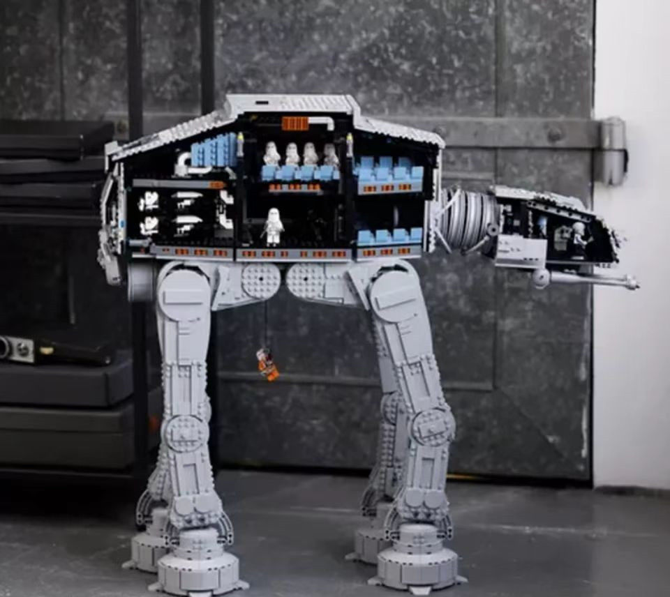 🌻乐高星球大战终极收藏家系列 AT-AT，套装体现了精湛工