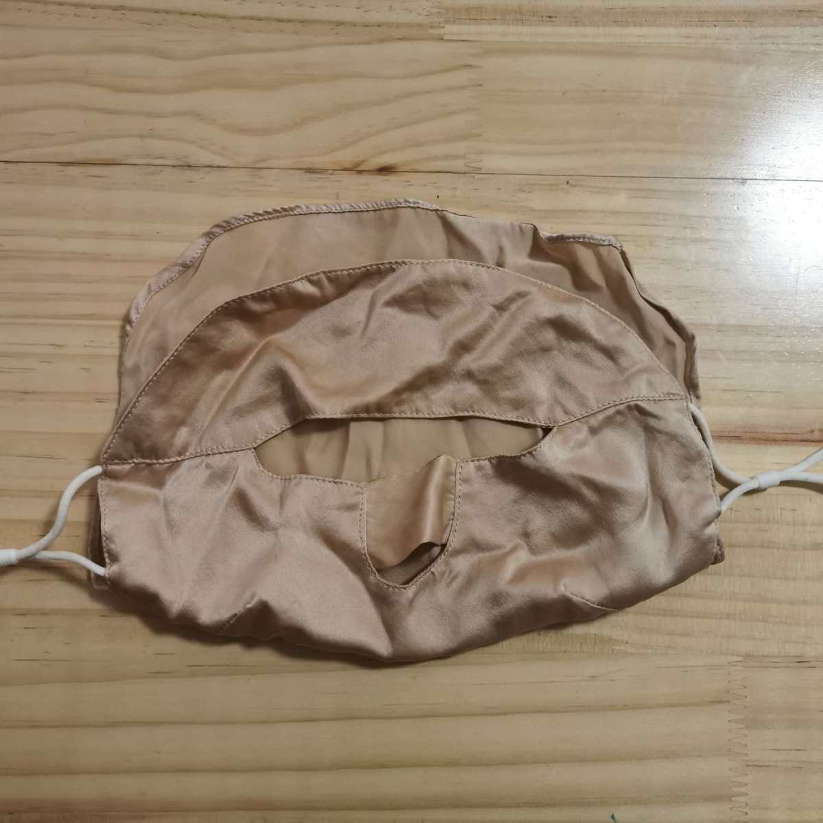 哈哈哈哈，终于又可以献上我的神器了，我同事说戴着很吓人，可以