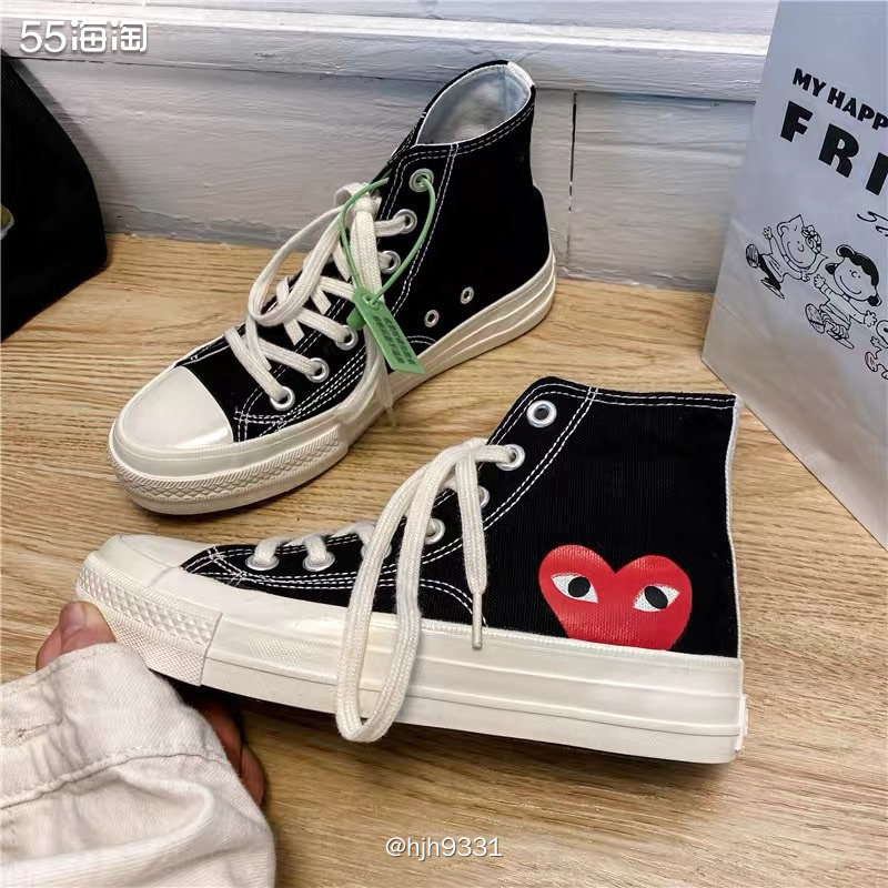 ✨匡威久川保玲爱心💗联名款帆布鞋，鞋身延续了匡威经典款的设
