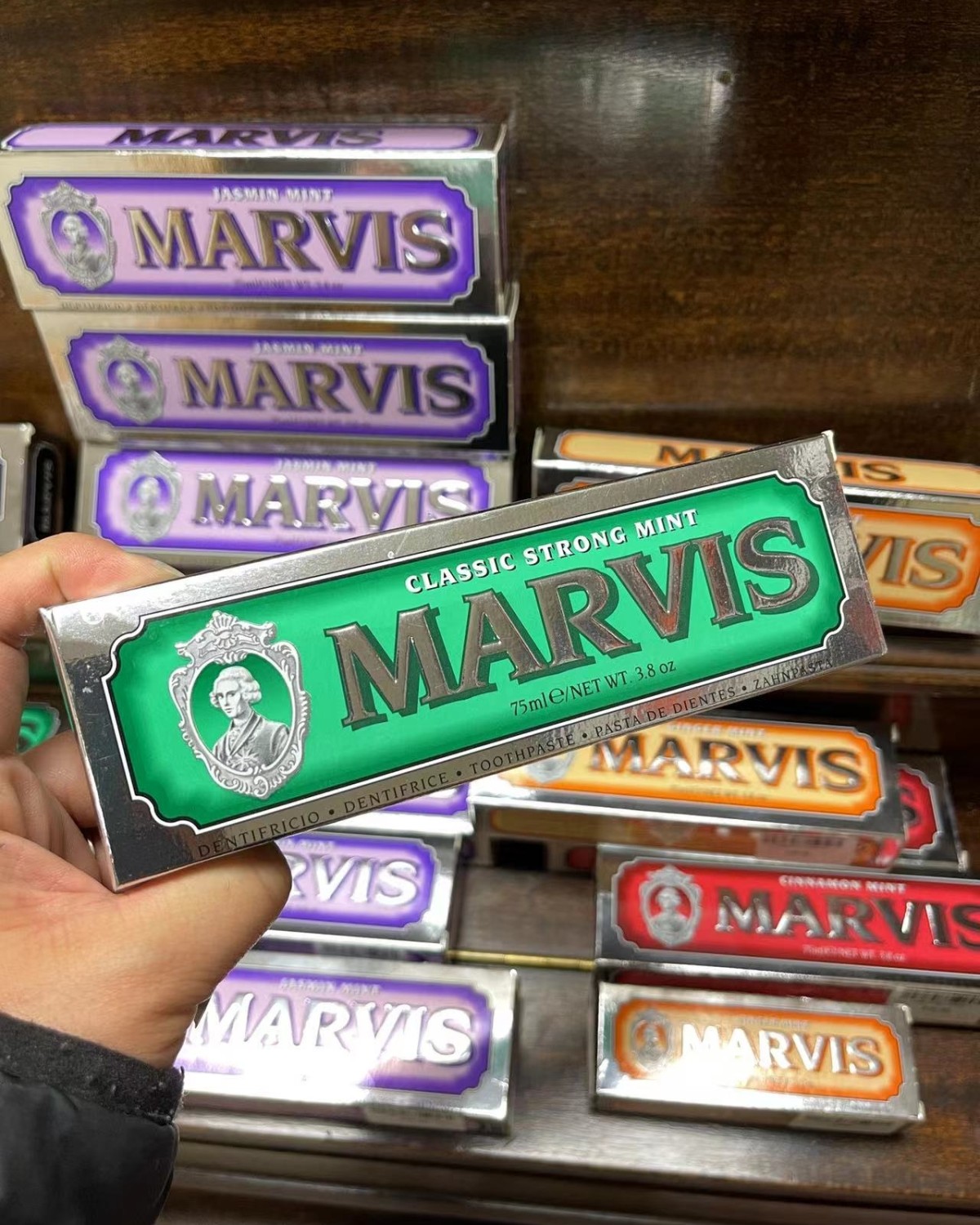 marvis玛尔斯牙膏是我用过觉得最好用的牙膏👍它是意大利