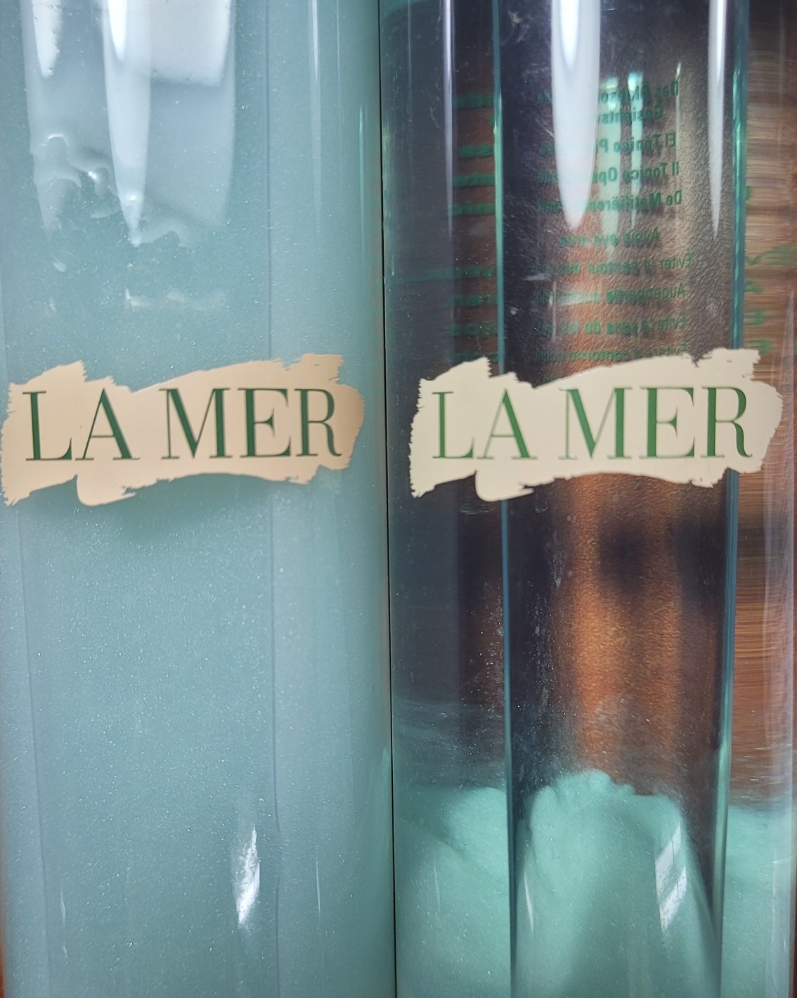 作为一个混油皮，夏天必囤lamer绿水，这个水非常小众，看着