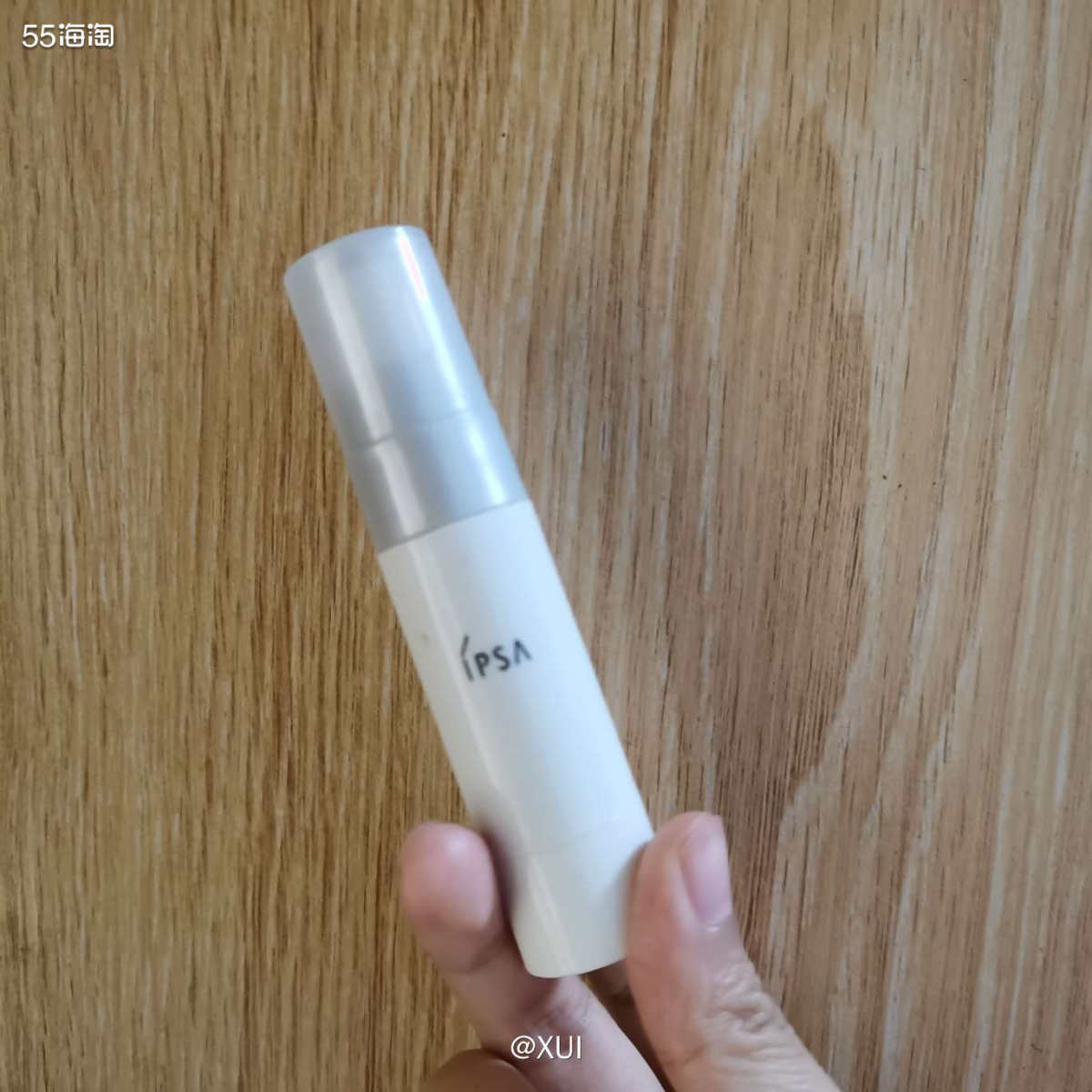 我日常用比较少，大学军训才学会用，上班日常用得比较多，不出门