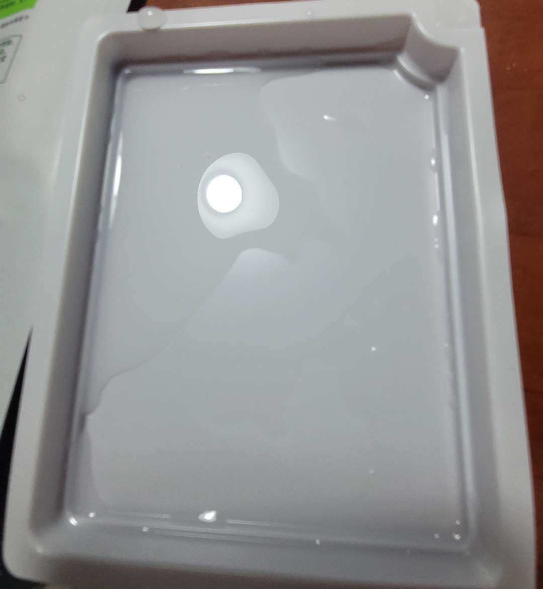 今天用了玉泽的冻干面膜，用20ml水浸湿后敷脸，这个冻干技术