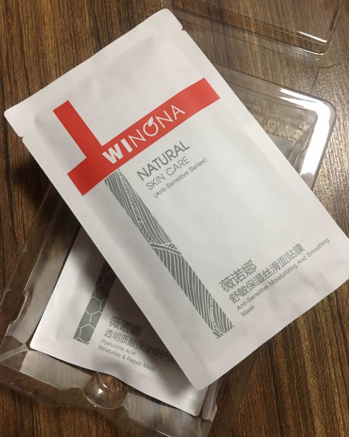 继续使用薇诺娜的玻尿酸面膜，找到了使用它的新思路，**肌表示