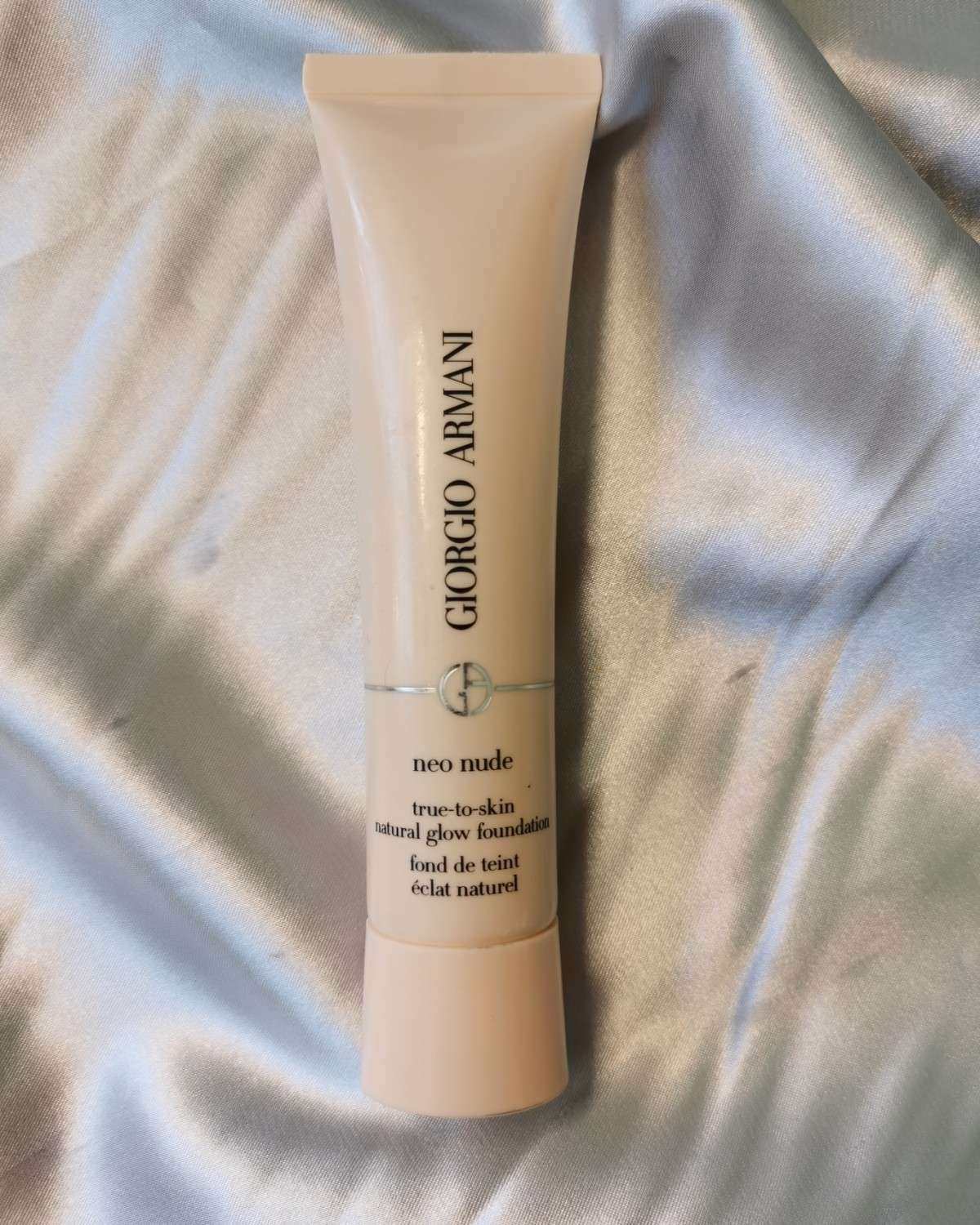 ✅阿玛尼 Neo Nude 霓彩轻纱裸光粉底就是阿玛尼家被遗
