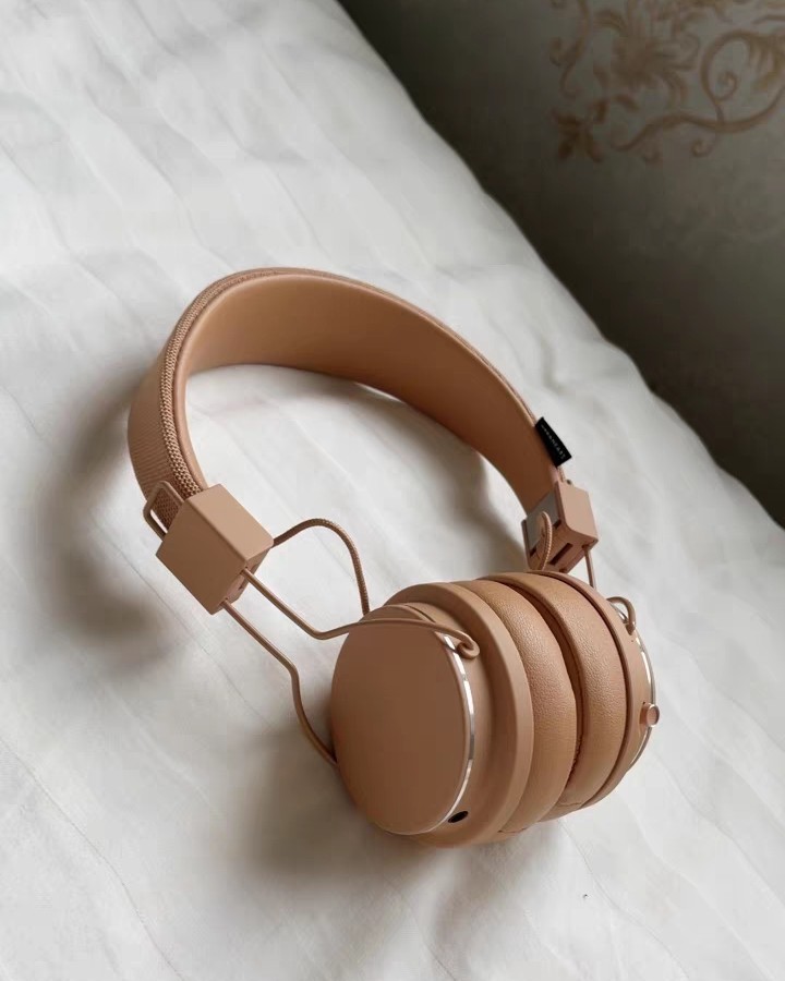 小红书博主安利的一款蓝牙耳机，urbanears Platt