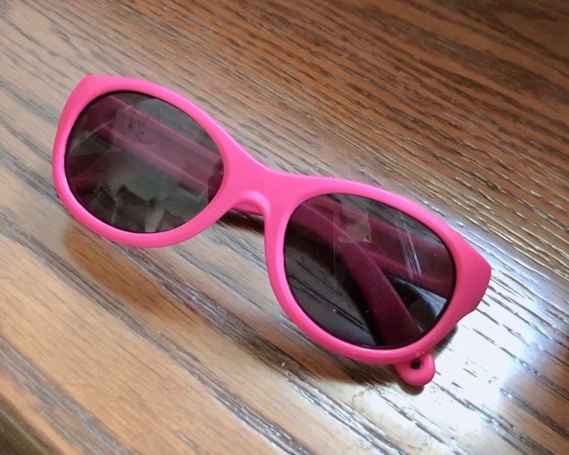 💓孩子怎么掰都不会断的迪卡侬墨镜，运动品牌还是比较值得信赖