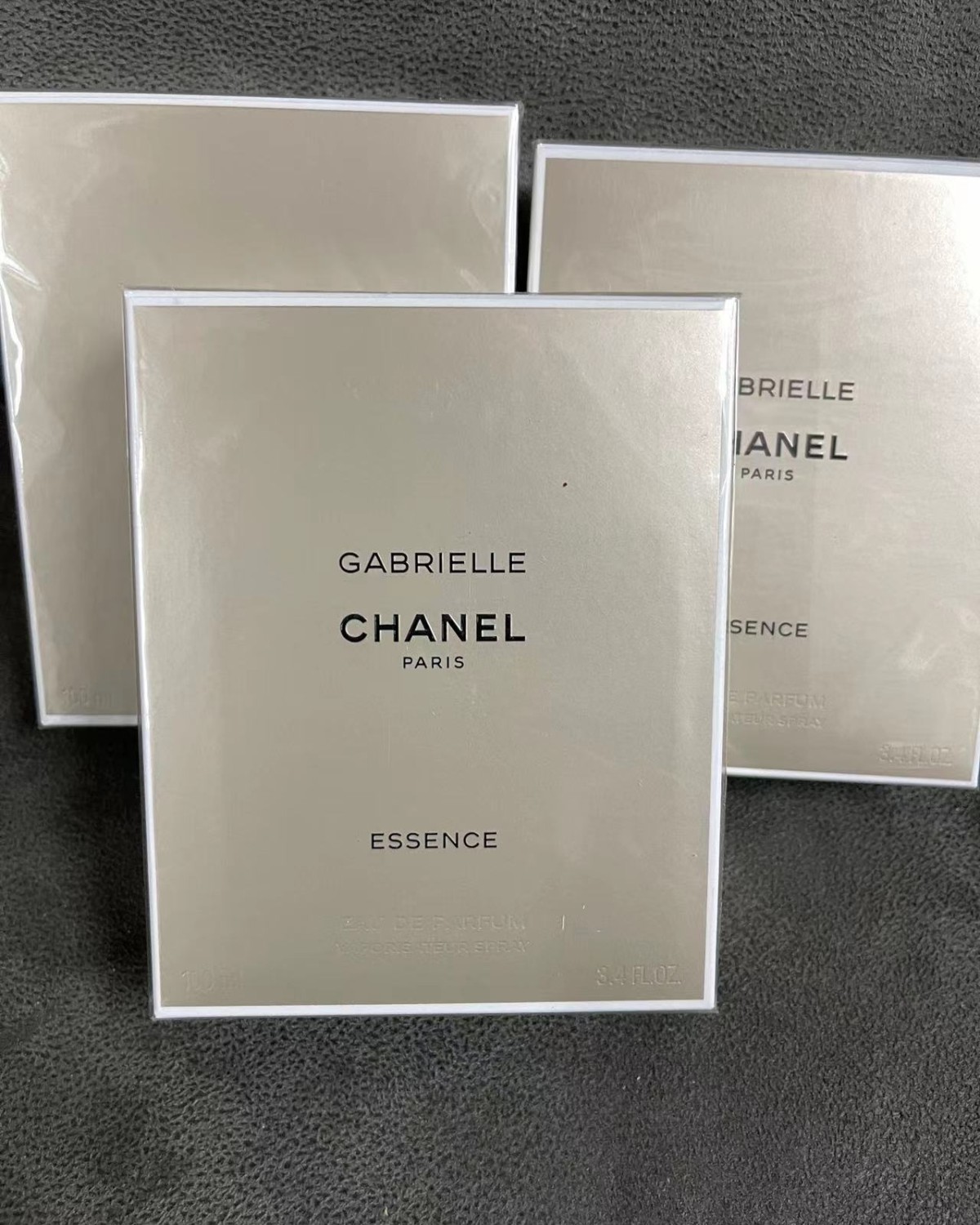 来，继续聊聊我的这款chanel gabrielle 香水 