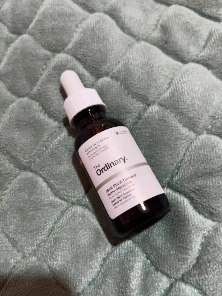 🍀TO半角鲨烷精华，我愿称之为万金油系列，水状质地（但是有