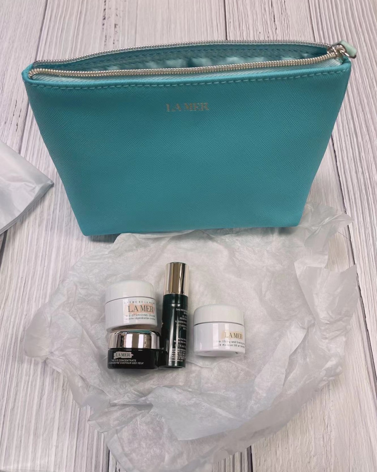 陆陆续续的到货，一次接一次的开箱哈哈，开箱狠快乐！  这次的