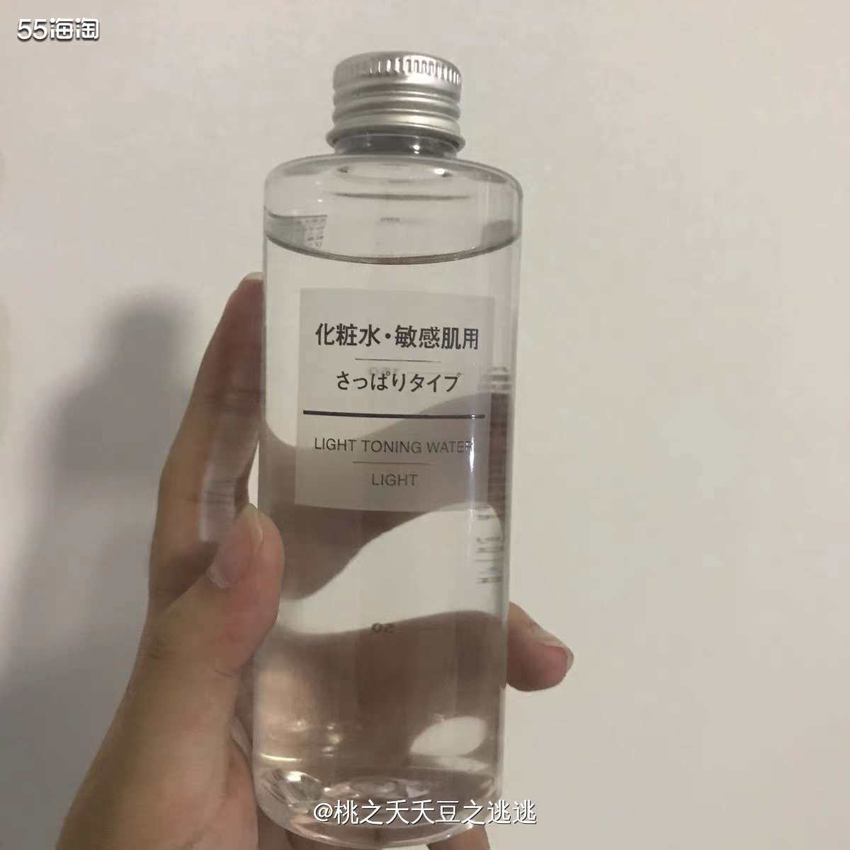 ☘️我弟最近脸上总是有痘痘，他自己乱抠乱挤，搞得现在脸上到处