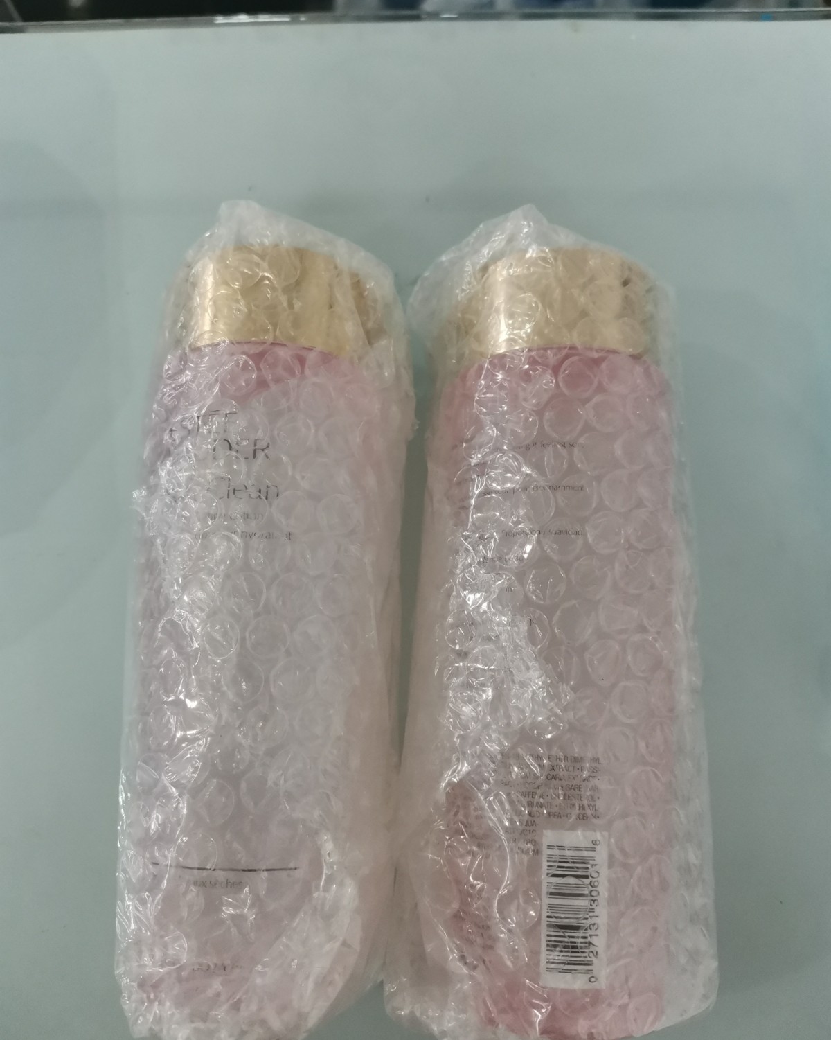 华为镜子里也有皮肤测试，其中有一项是色！对比了下，色面积从4