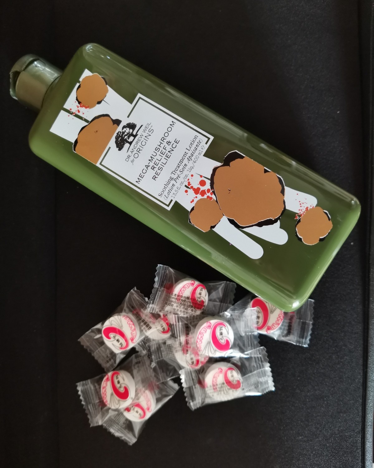 华为镜子里也有皮肤测试，其中有一项是色！对比了下，色面积从4