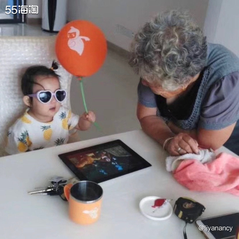 ✨这个迪士尼宝宝太阳镜还是16、17年的时候入的，当时和同事