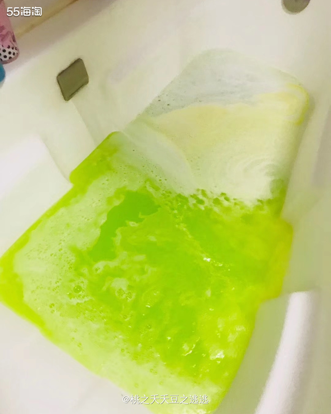 ☘️今天泡了个澡，真的是浑身舒坦～我超级喜欢泡澡，可惜有了宝