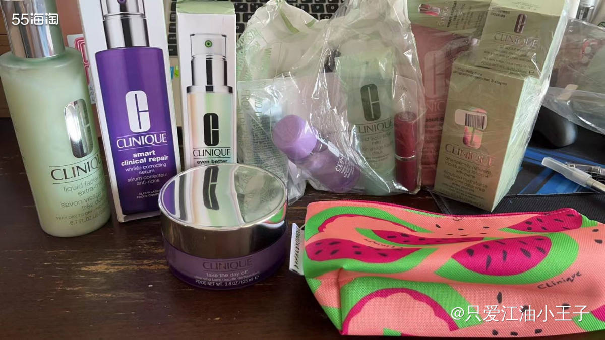 ⛱今天开箱的这个包裹也是三月底下的单，这次买的是倩碧，这次的