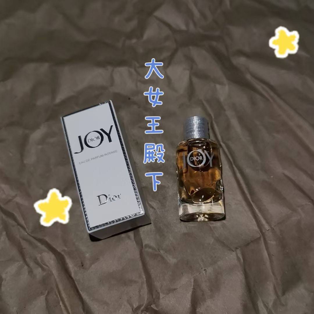 今天开箱的依然是丝芙兰的东西 丝芙兰买的兰蔻**55美金。 