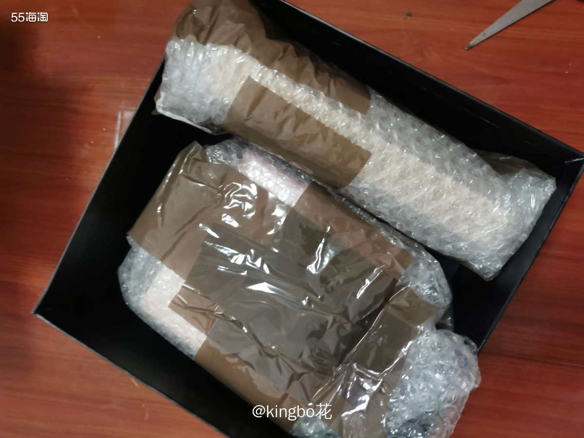 🔴阿玛尼的香水以及YSL416终于到了，耽搁了两个月的包裹