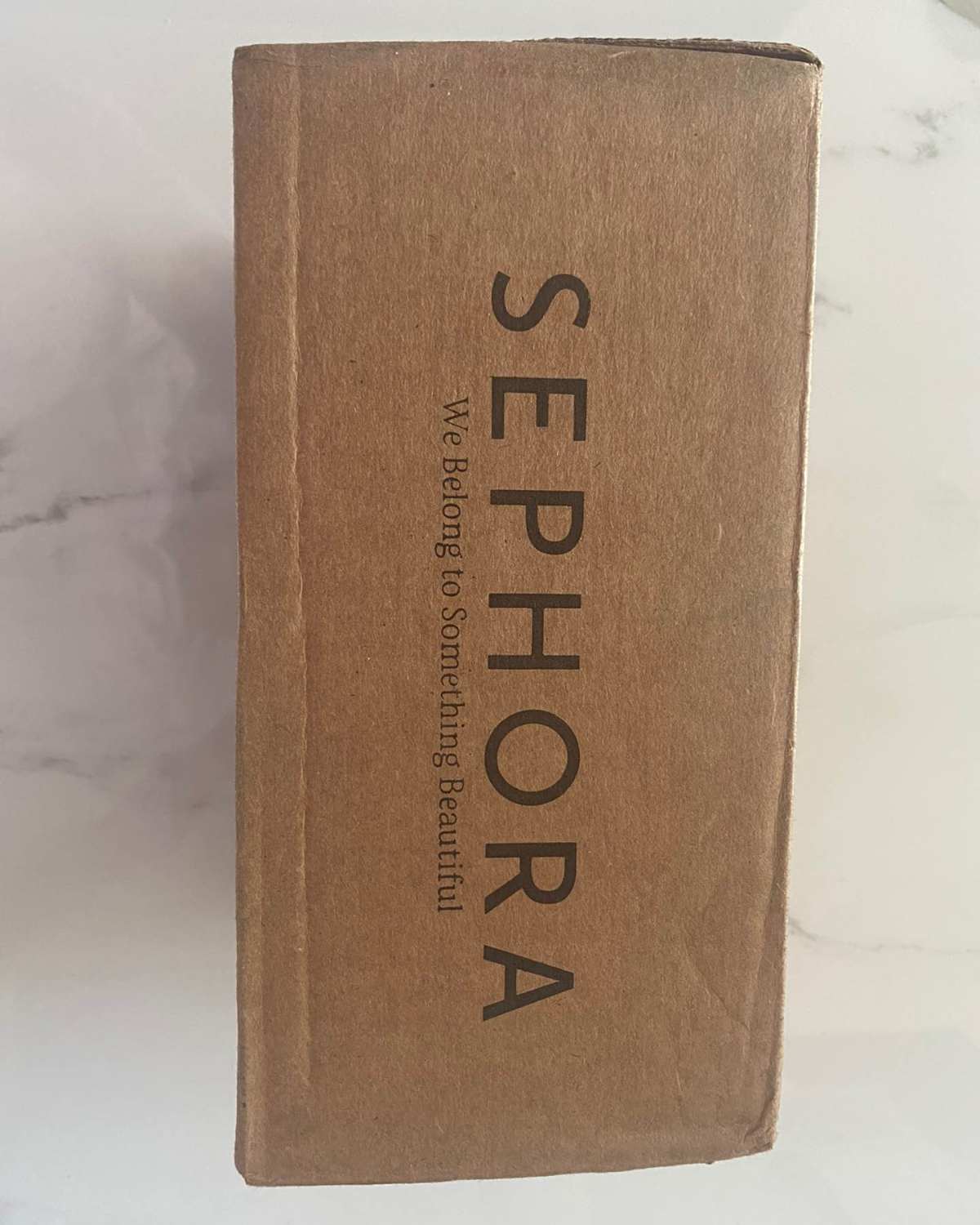 🌈这单丝芙兰也是我在丝芙兰的第一单，兰蔻小白管。先说下包裹