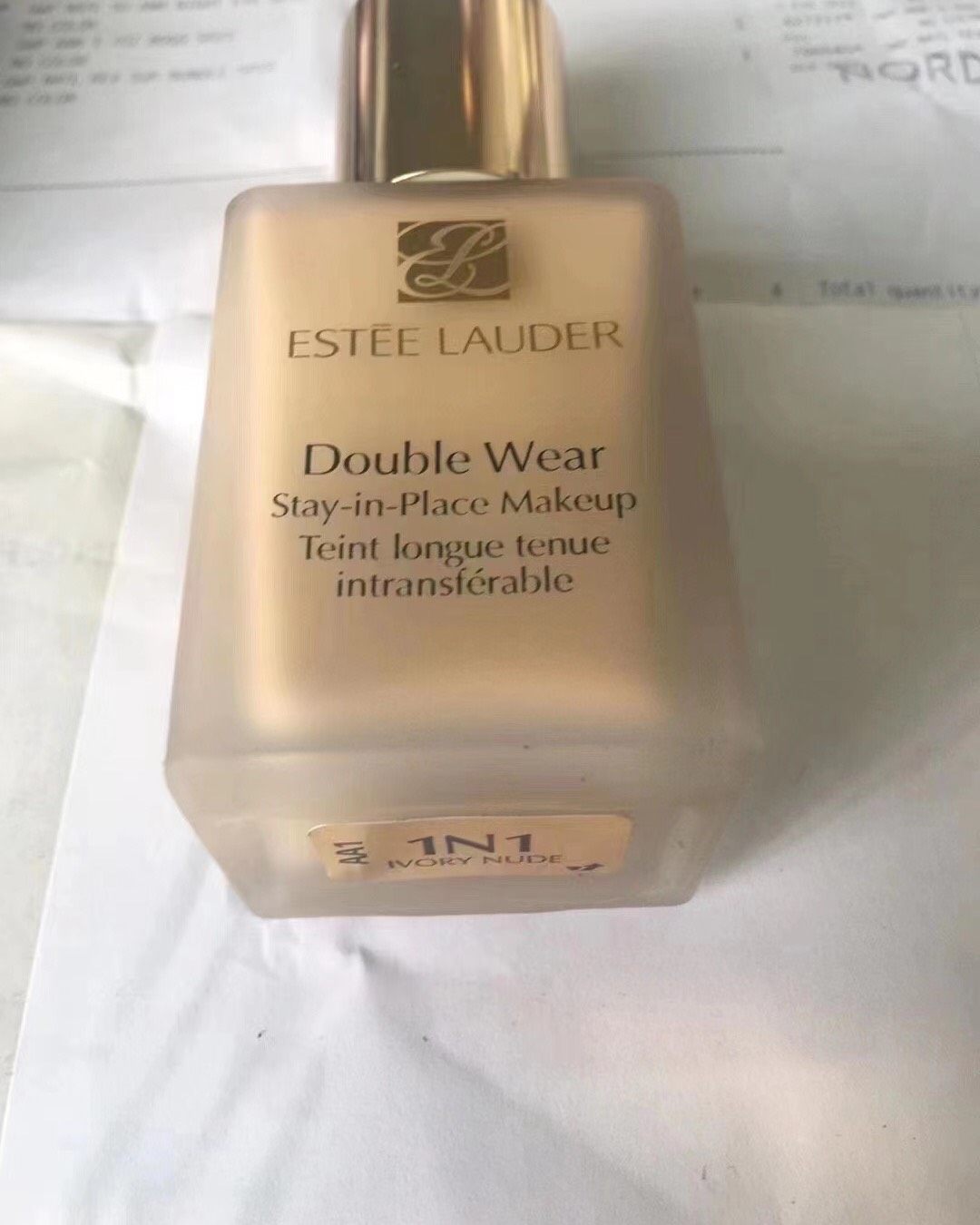 美版雅诗兰黛dw 粉底液 色号1n1  现货三瓶 都要完 可