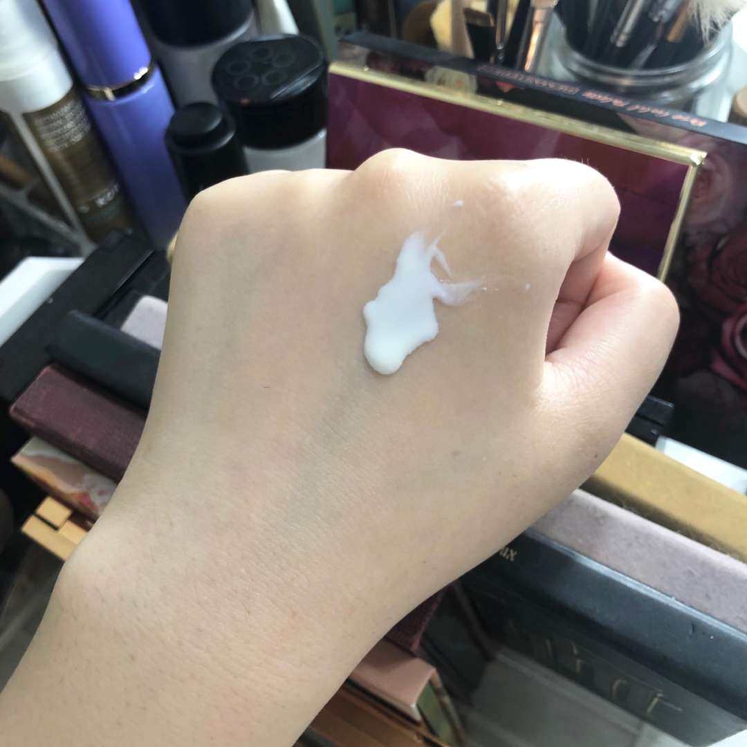 这个大概是月初到的，用到今天刚好第十天了，每天都在观察跟妆，