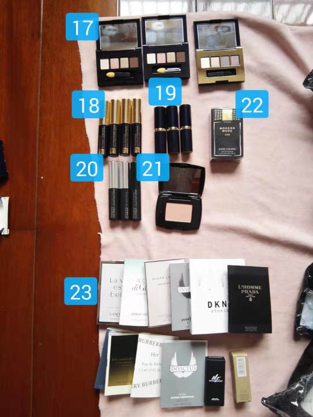 国外带回雅诗兰黛各种护肤品套，保证正品。买多价格可谈！ 平时