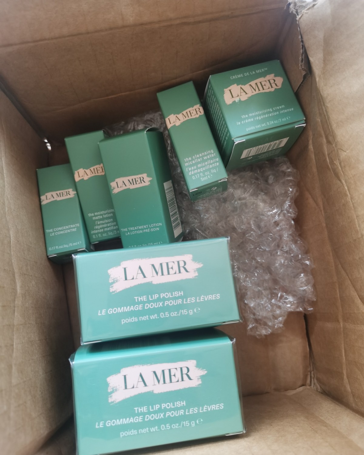 ✅海蓝之谜官网新品之一——唇部磨砂膏，趁着多倍积分兑换了2单