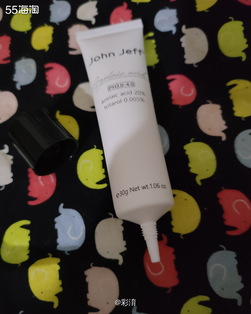 给大家分享一款我祛除黑红痘印的神奇宝贝，John Jeff姐