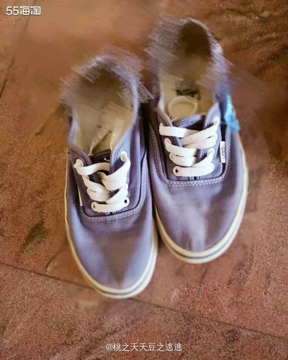 💙我有一双vans经典版的鞋子，穿了很久洗到掉色，已经都打