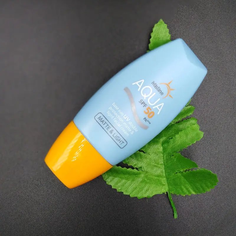 蜜丝婷的小黄帽一直是夏天比较火热的产品，性价比高使用感好，很