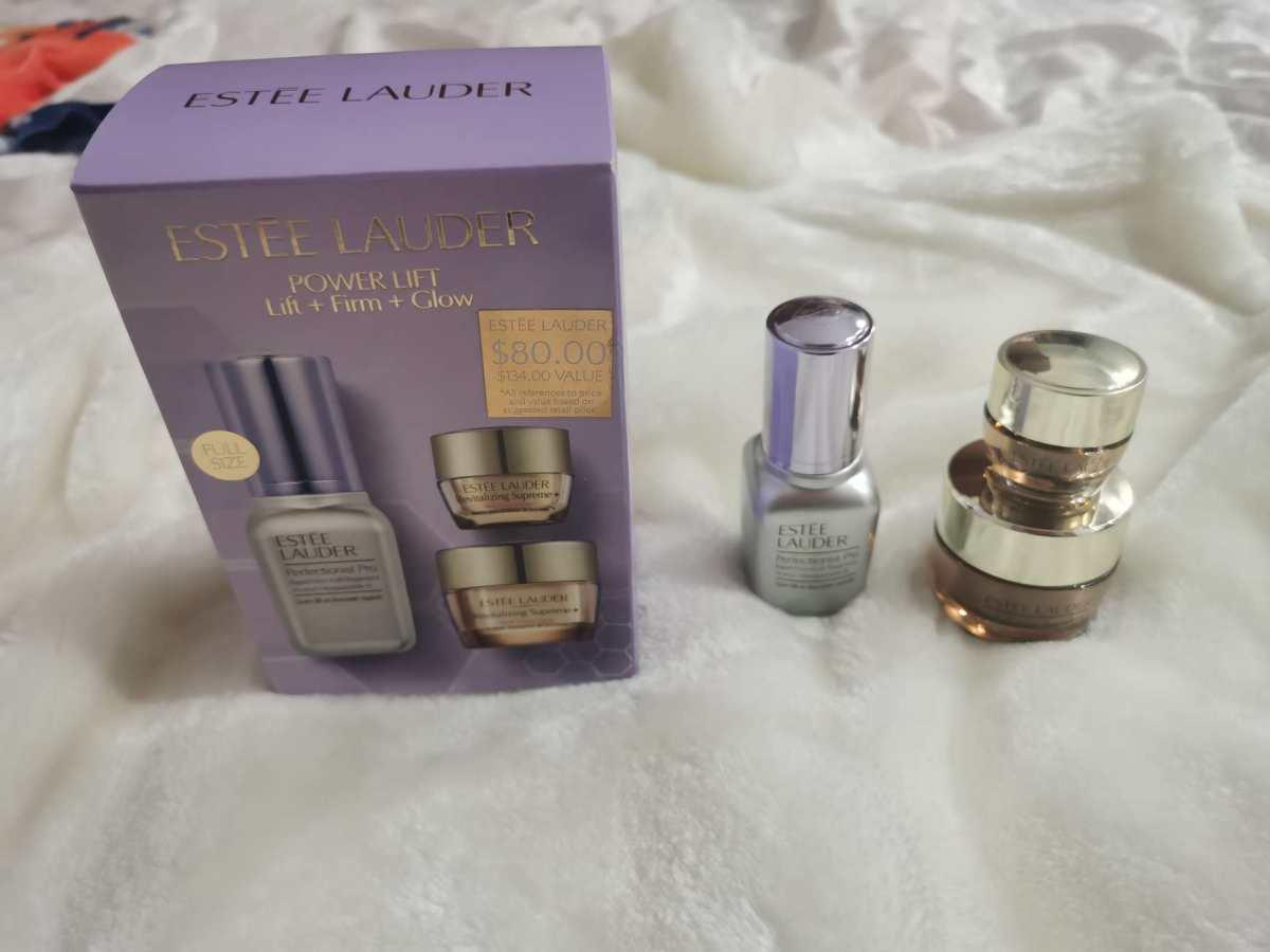 购买网站：雅诗兰黛官网 购入产品： 1/蓝洁1瓶 27美金 