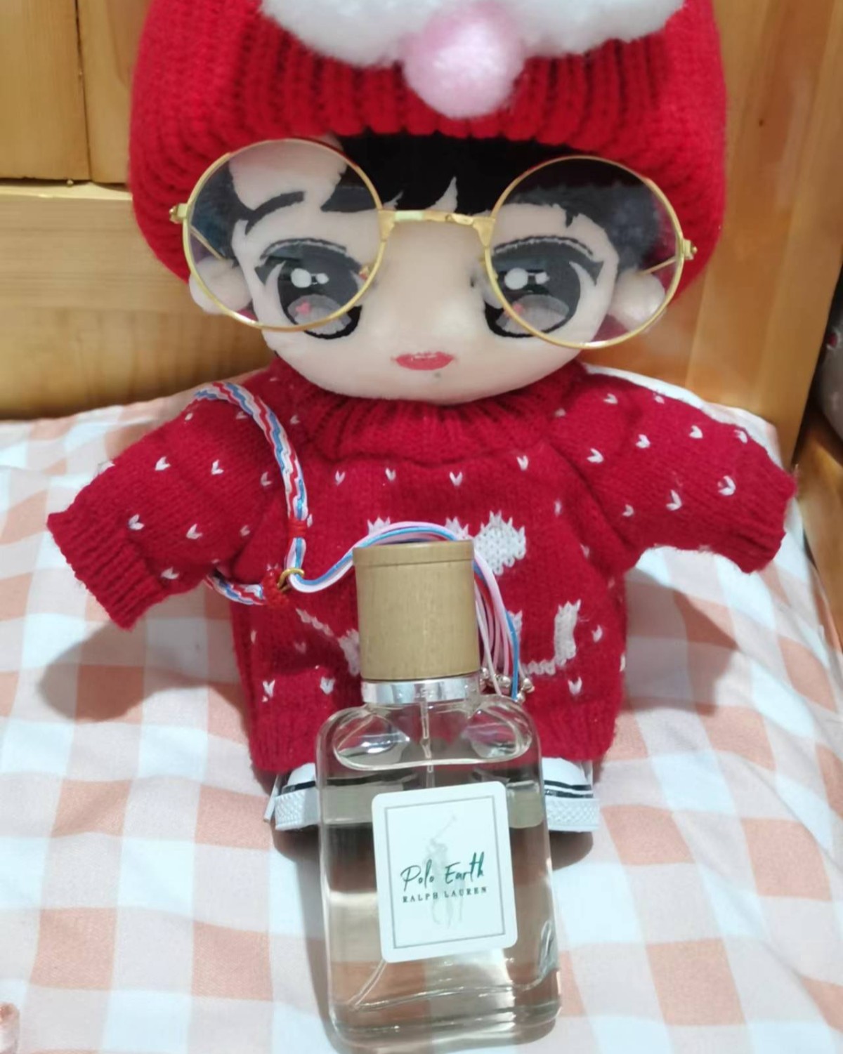 对这个牌子还停留在pola衬衫的印象，但是今年国内用肖战代言