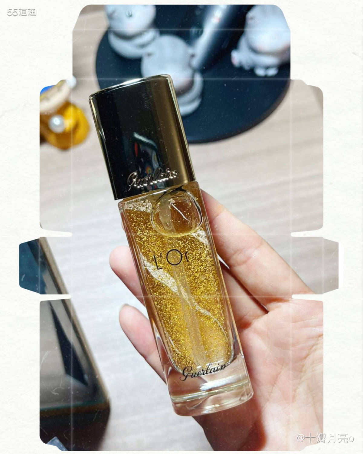 用过娇兰蛮多产品的，这款金箔妆前乳大概是最鸡肋的。除了颜值一