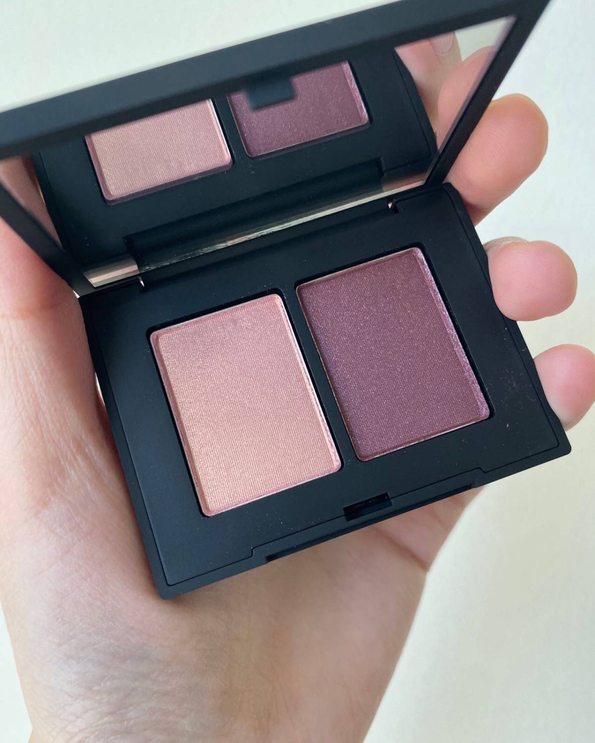 可乐送转运nars双色眼影盘吉隆坡色,我含泪说绝了,海淘攻略-55海淘