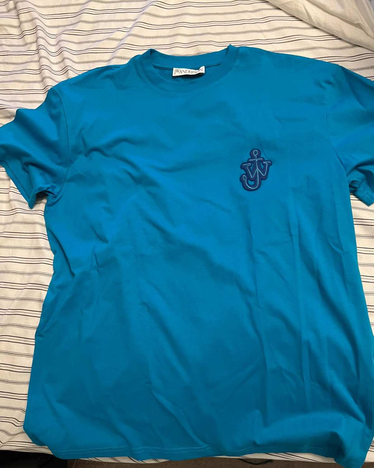这个是出行前计划好了，saks网购直接发到途中酒店的包裹（我