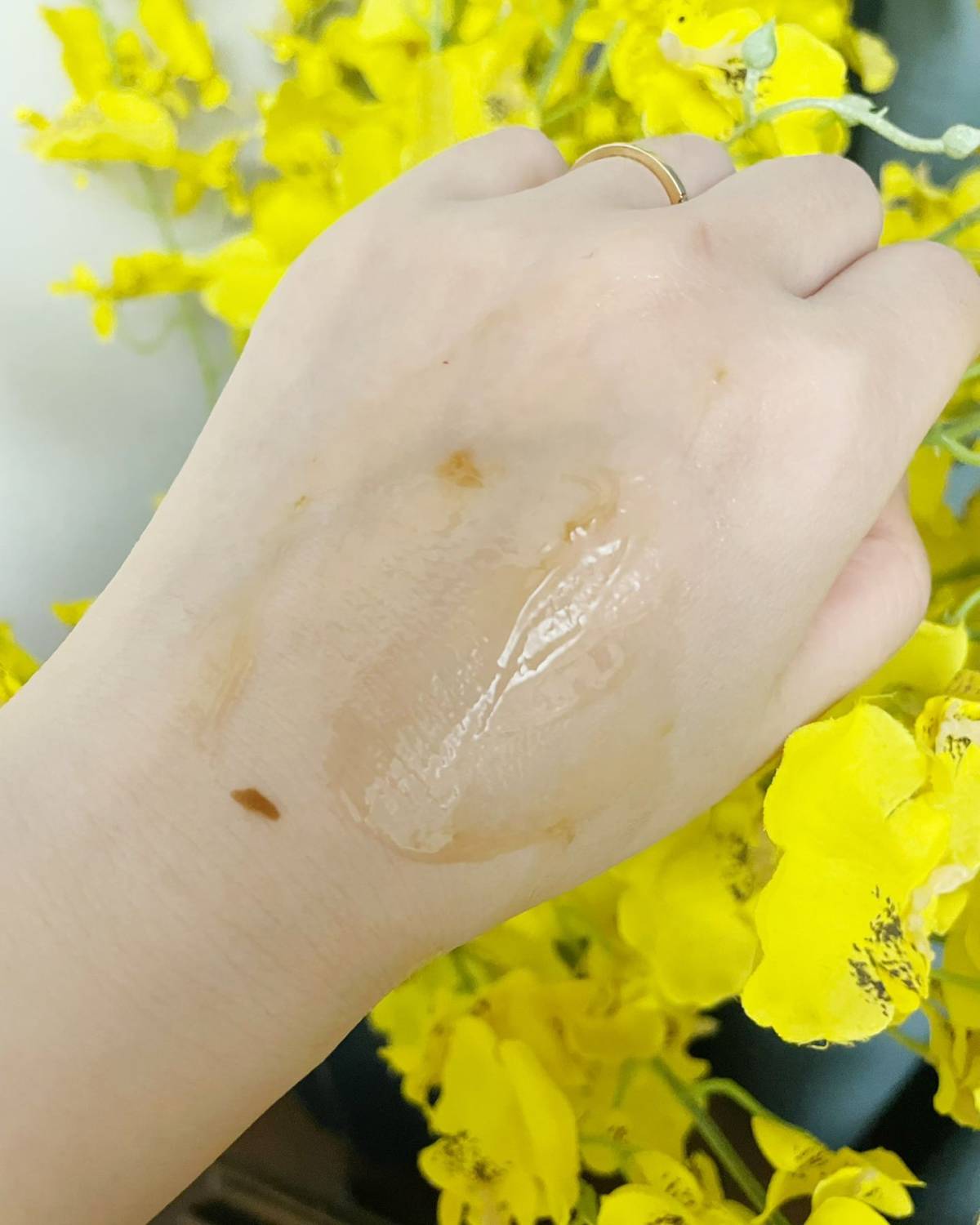 🌈这款面膜我已经用了三四年了，属于用完就会回购的一款产品，