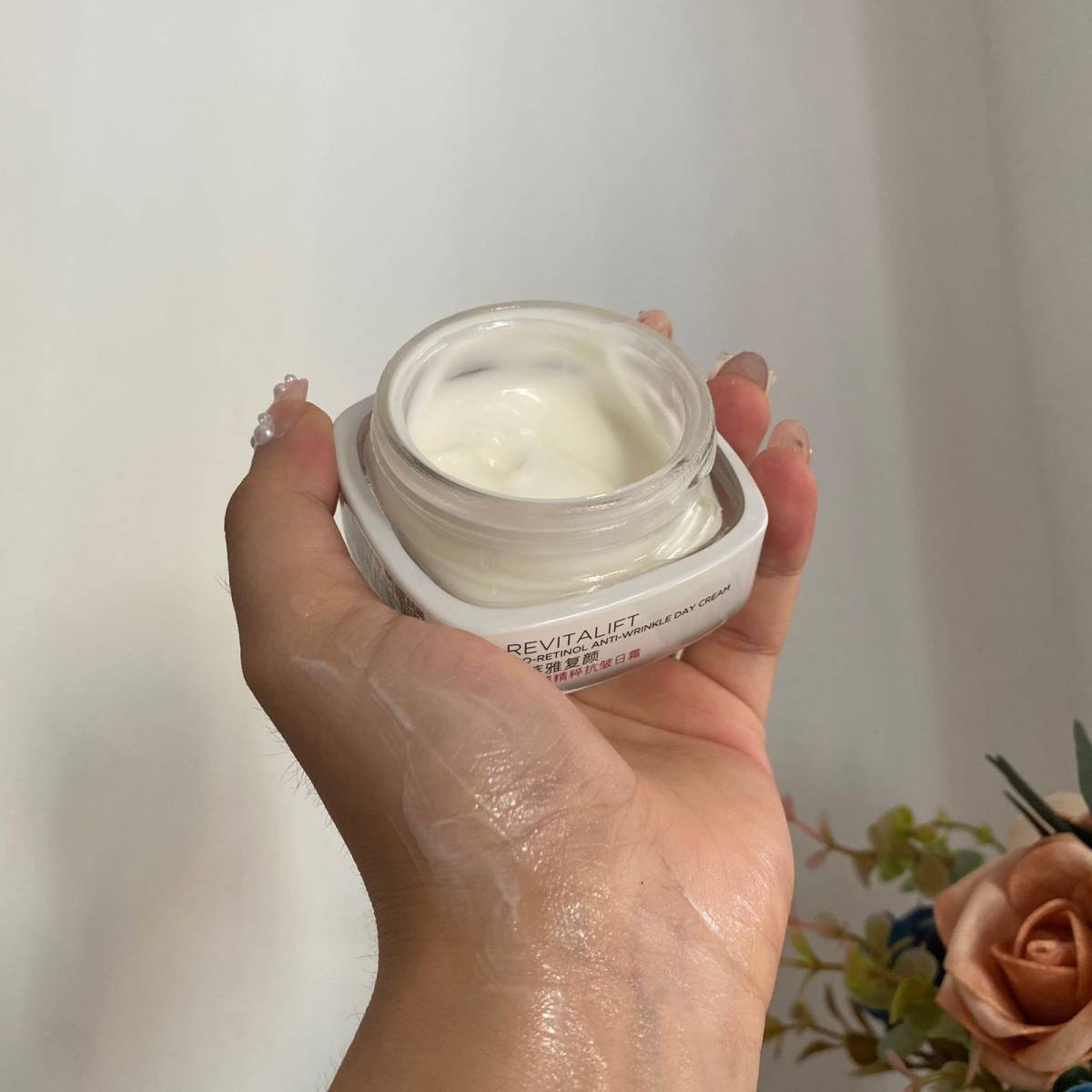 25+的女孩子们看过来~ 视黄醇+提拉科技+积雪草~ 三合一